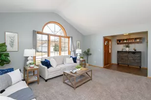 767 Alex Ct, Pewaukee, WI 53072 - Photo 14