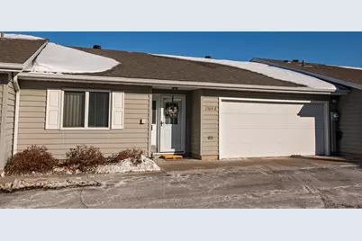 1304  McNally Dr, Winona, MN 55987 - Photo 2