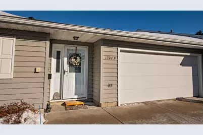 1304  McNally Dr, Winona, MN 55987 - Photo 2