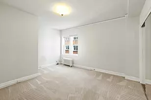 1028 E Juneau Ave, Milwaukee, WI 53202 - Photo 14