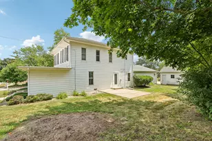 103 W Eagle St, Eagle, WI 53119 - Photo 38