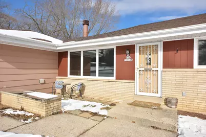 N70W13848  Brentwood Dr, Menomonee Falls, WI 53051 - Photo 2