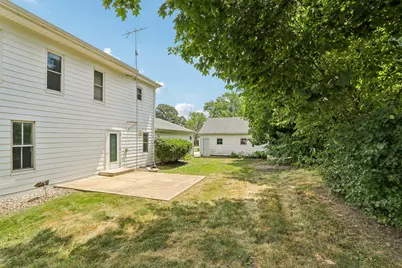 103 W Eagle St, Eagle, WI 53119 - Photo 32