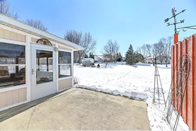2705  Darrell Dr, Waukesha, WI 53188 - Photo 54