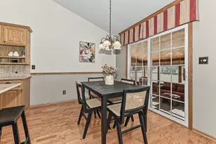 2705 Darrell Dr, Waukesha, WI 53188 - Photo 20