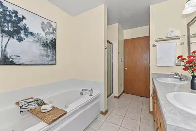 2705  Darrell Dr, Waukesha, WI 53188 - Photo 30