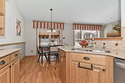 2705  Darrell Dr, Waukesha, WI 53188 - Photo 22