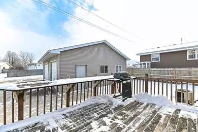 1521  Prairie Dr, Racine, WI 53406 - Photo 40