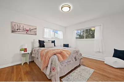 7216 N Mohawk Ave, Glendale, WI 53217 - Photo 16