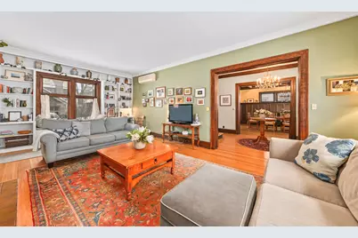 2963 N Summit Ave, Milwaukee, WI 53211 - Photo 6
