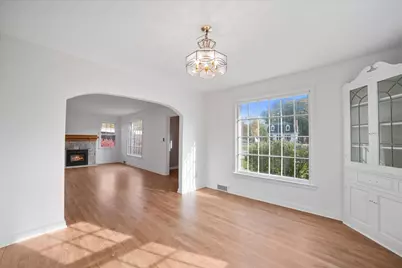 208  Maple Ter, Oconomowoc, WI 53066 - Photo 12