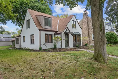 2578 N 88th St, Wauwatosa, WI 53226 - Photo 42