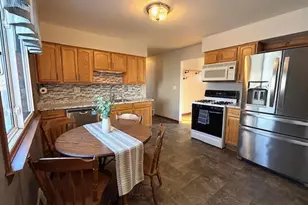 314 Beech St, Grafton, WI 53024 - Photo 6