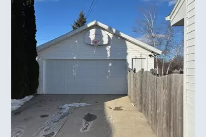 314  Beech St, Grafton, WI 53024 - Photo 2