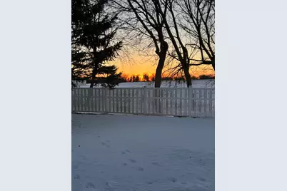 36 W Sedgemeadow St, Elkhorn, WI 53121 - Photo 30