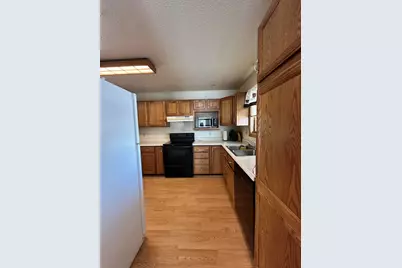 427  Limestone St, Kiel, WI 53042 - Photo 6
