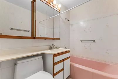 8828 N Navajo Rd, Bayside, WI 53217 - Photo 32