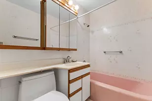 8828 N Navajo Rd, Bayside, WI 53217 - Photo 32