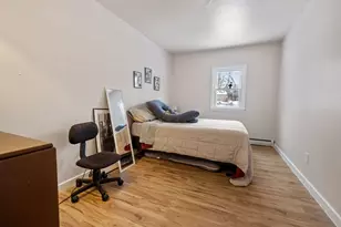 6151 S Miller Ln, New Berlin, WI 53146 - Photo 10