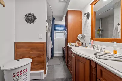 6151 S Miller Ln, New Berlin, WI 53146 - Photo 8