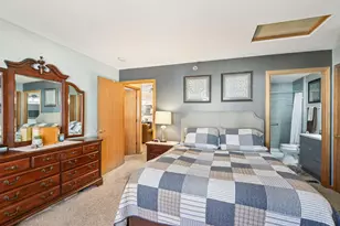 9213 S Aspen Dr, Oak Creek, WI 53154 - Photo 6