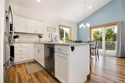 1505  La Crescent St, Campbell, WI 54603 - Photo 8