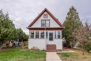 616 Park St, Watertown, WI 53098 - Photo 1