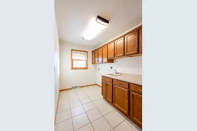 942  Oak Timber Dr, Onalaska, WI 54650 - Photo 20