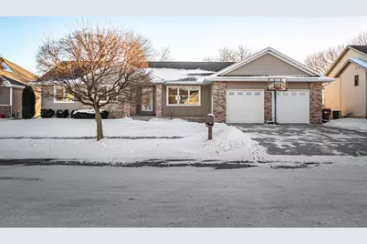 942  Oak Timber Dr, Onalaska, WI 54650 - Photo 32