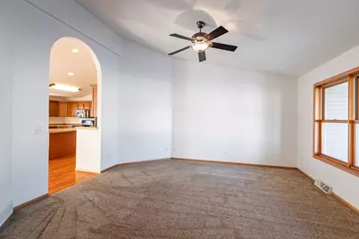 942  Oak Timber Dr, Onalaska, WI 54650 - Photo 10