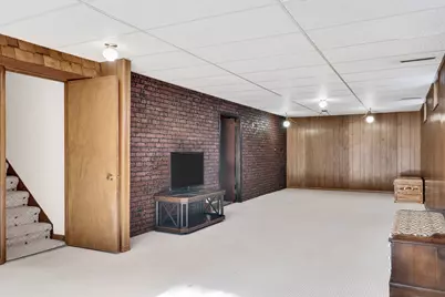 1211 W Circle Dr, Sparta, WI 54656 - Photo 20