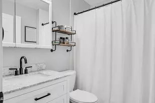 1211 W Circle Dr, Sparta, WI 54656 - Photo 14