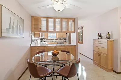 16370 W Coachlight Dr, New Berlin, WI 53151 - Photo 10