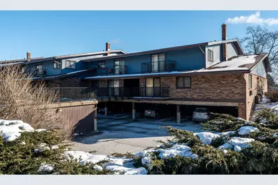 8530 W Waterford Ave #5, Greenfield, WI 53228 - Photo 26