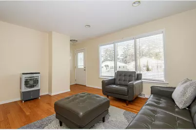 4701 W Brentwood Ave, Milwaukee, WI 53223 - Photo 4