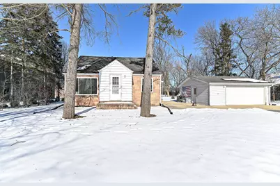S77W15886  Woods Rd, Muskego, WI 53150 - Photo 6