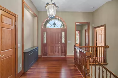 1217  Bridget Ct, Fontana, WI 53125 - Photo 6