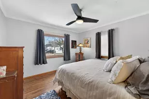 2811 Erie St, Racine, WI 53402 - Photo 8