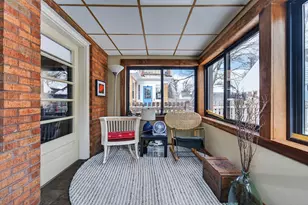 2811 Erie St, Racine, WI 53402 - Photo 12