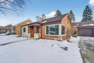 2811 Erie St, Racine, WI 53402 - Photo 22