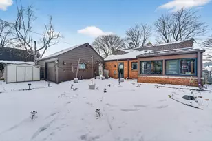 2811 Erie St, Racine, WI 53402 - Photo 18