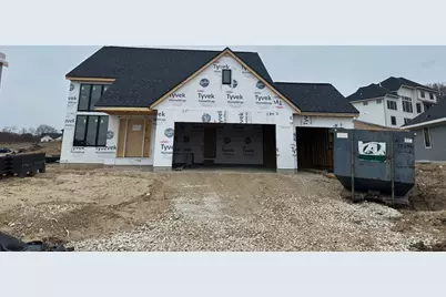 106  Retzer View Ct, Waukesha, WI 53188 - Photo 2
