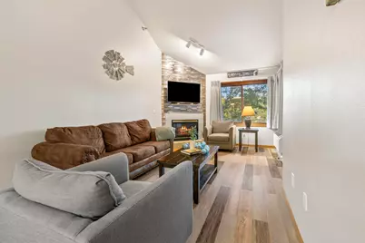 111  Center St #459, Lake Geneva, WI 53147 - Photo 2