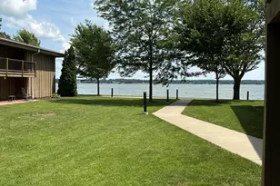 2400 E Geneva St, Delavan, WI 53115 - Photo 18