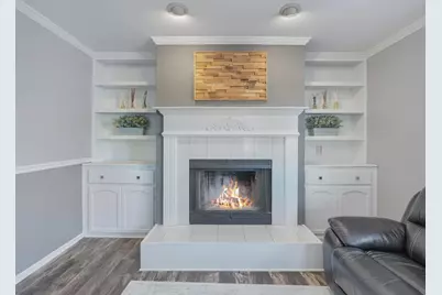 1822  Newberry Ln, Racine, WI 53402 - Photo 12