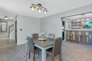 1822 Newberry Ln, Racine, WI 53402 - Photo 14