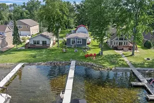 W4488 W Crystal Dr, Washington, WI 54111 - Photo 2