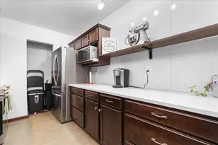 2350 W Good Hope Rd, Glendale, WI 53209 - Photo 8