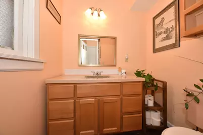 2414 N Weil St, Milwaukee, WI 53212 - Photo 14