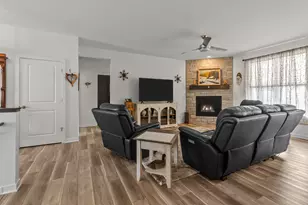 2689 Mapleton Ave, East Troy, WI 53120 - Photo 14